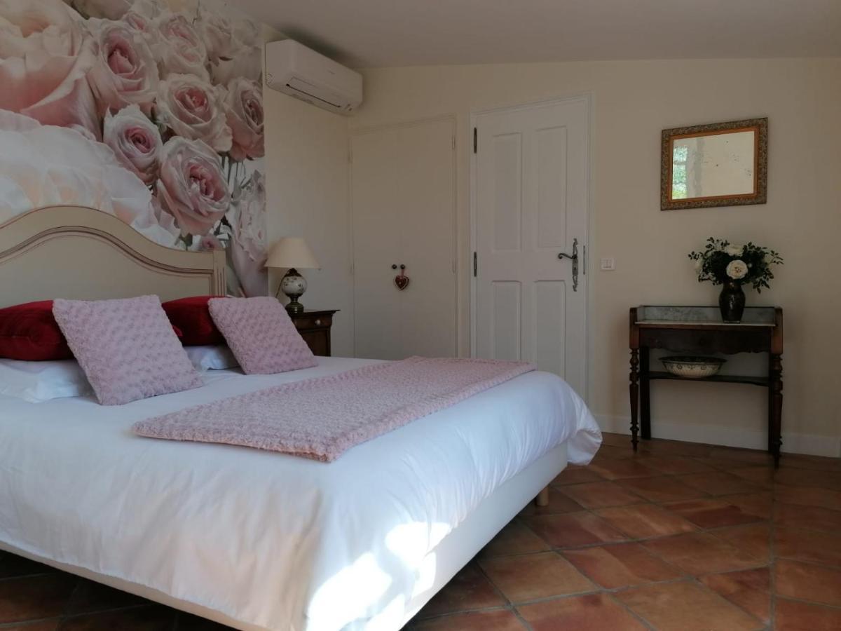 La Perasceda Bed & Breakfast Spéracèdes Bagian luar foto